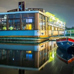  Hostel The Boat - Hostel&chill Polska