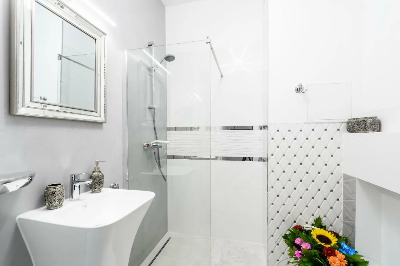 Aparthotel Pawia Deluxe Варшава