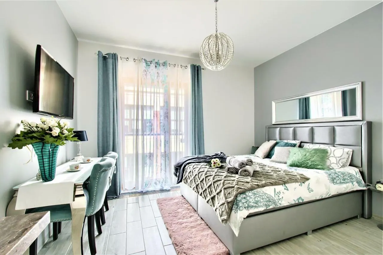 Aparthotel Pawia Deluxe Варшава Польша