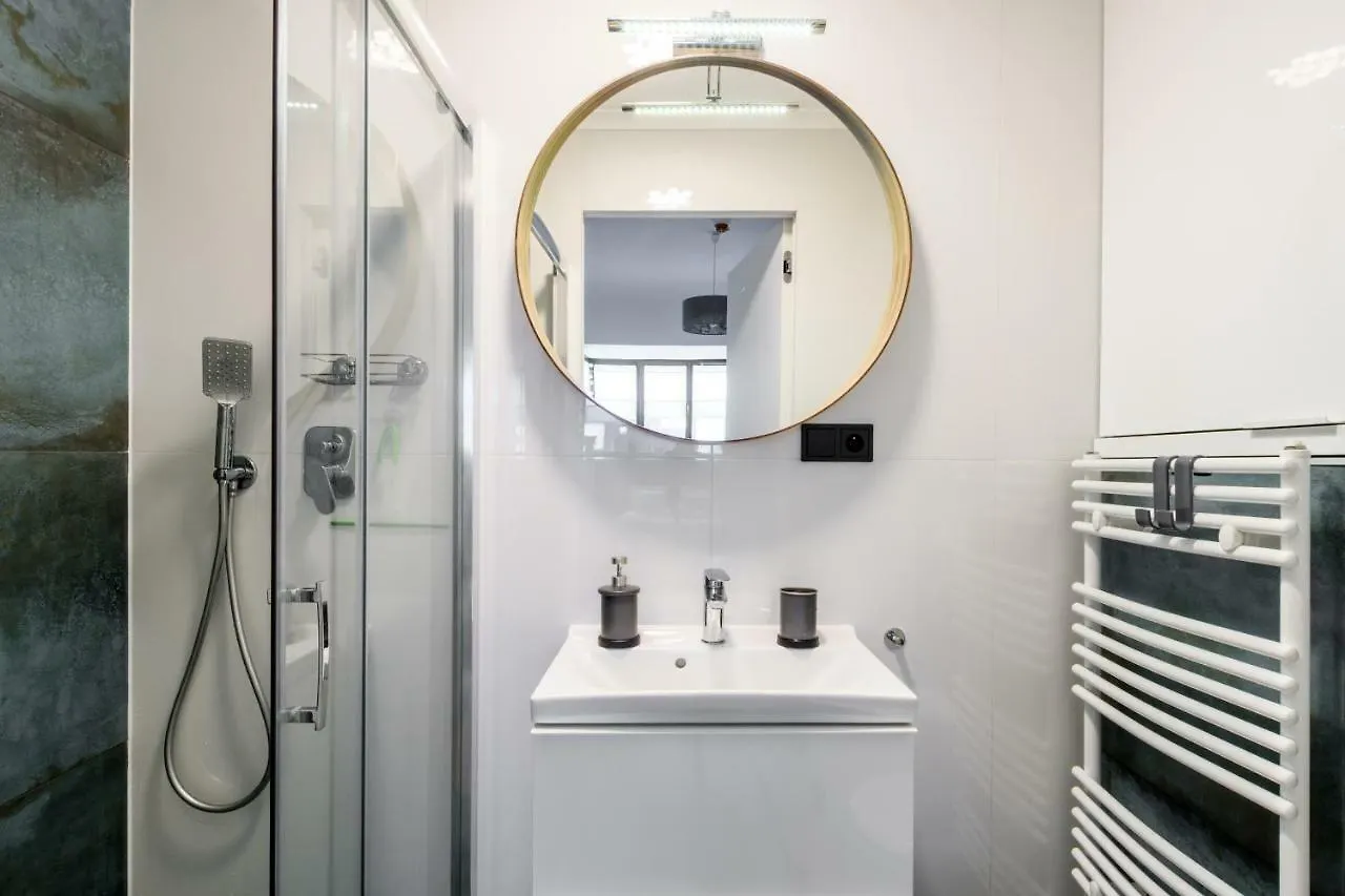 Aparthotel Pawia Deluxe Варшава
